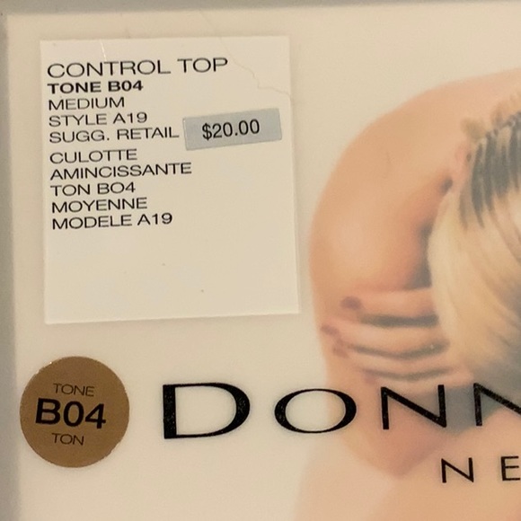 Donna Karan New York “The Nudes” Hosiery - Never Worn - Medium - Picture 4 of 6